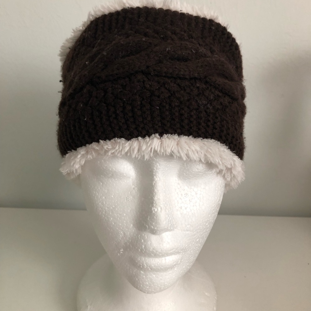 Dillard’s Brown Cable Knit Ear Muff Headband with Interior Faux Fur Lining